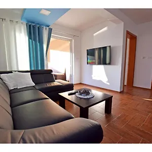 https://apartment-dinko.hotelinzadar.com